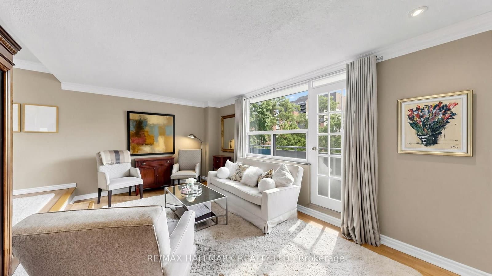 49 Queen Street E, Unit 402 thumbnail 8