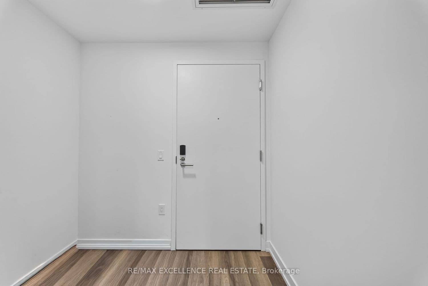 6 Chartwell Road, Unit 608 thumbnail 8
