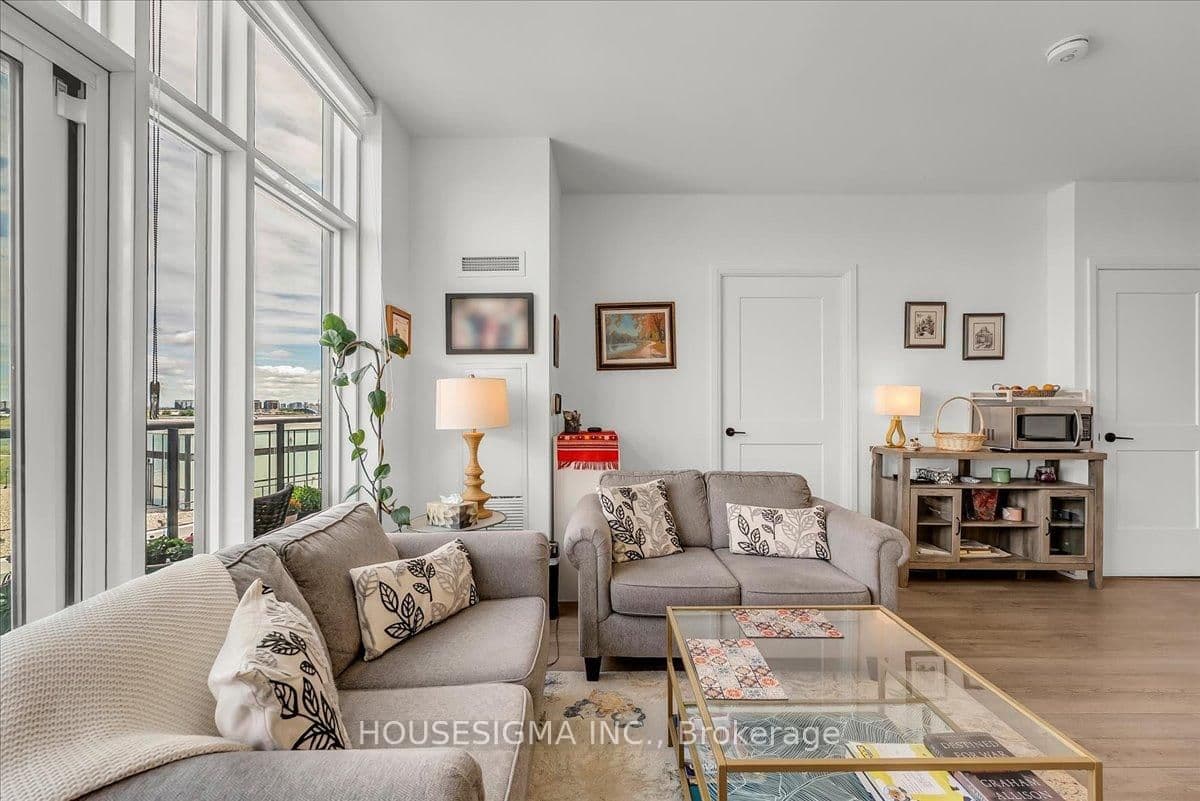 50 George Butchart Drive, Unit 1006 thumbnail 23