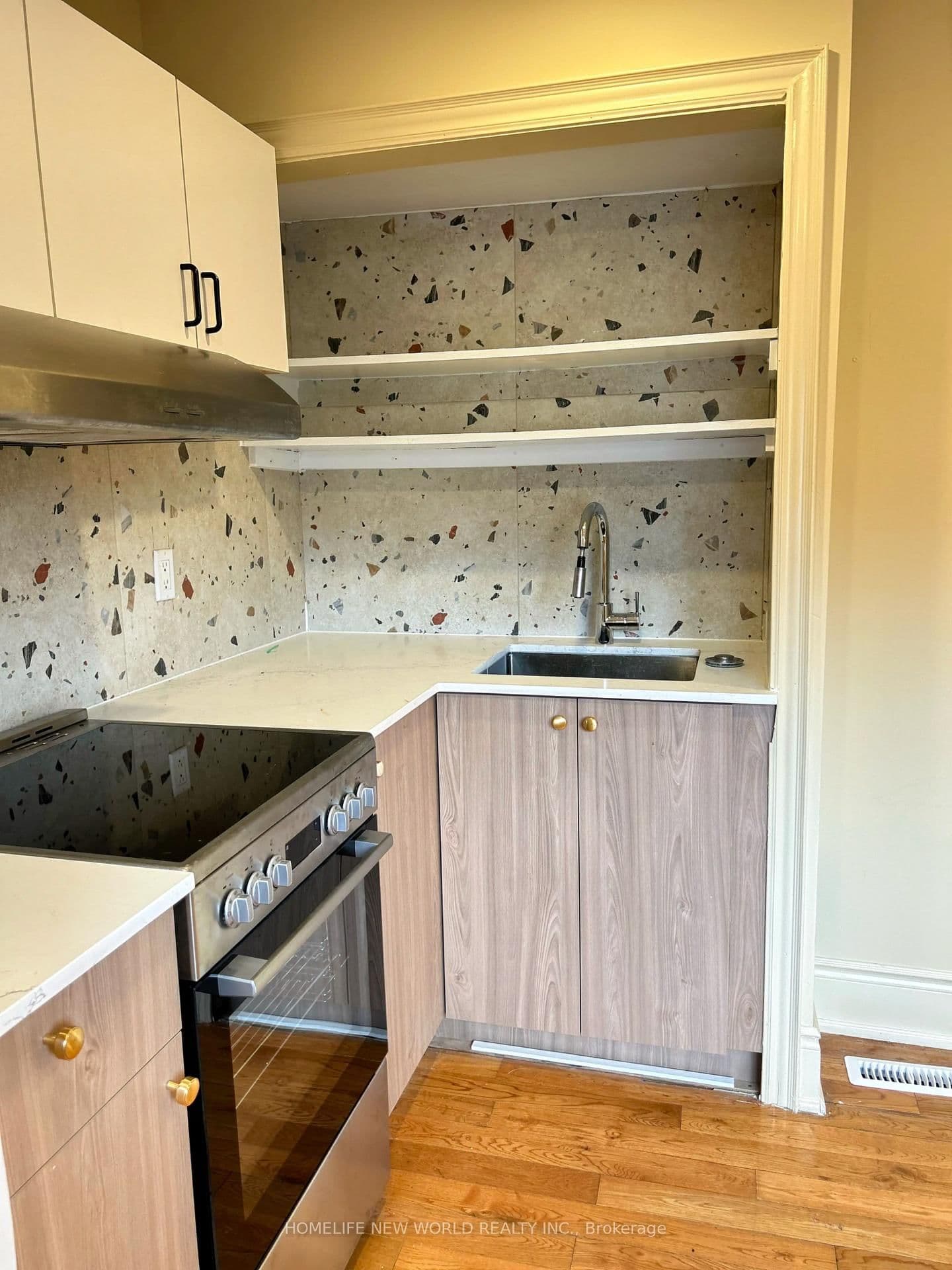 11 Humber Boulevard, Unit upper thumbnail 4