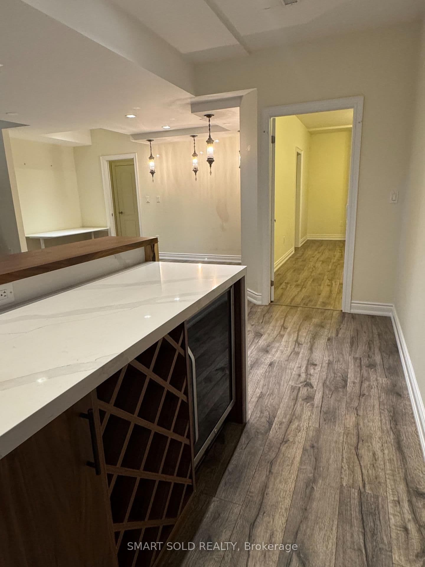 2374 Robmar Drive thumbnail 6
