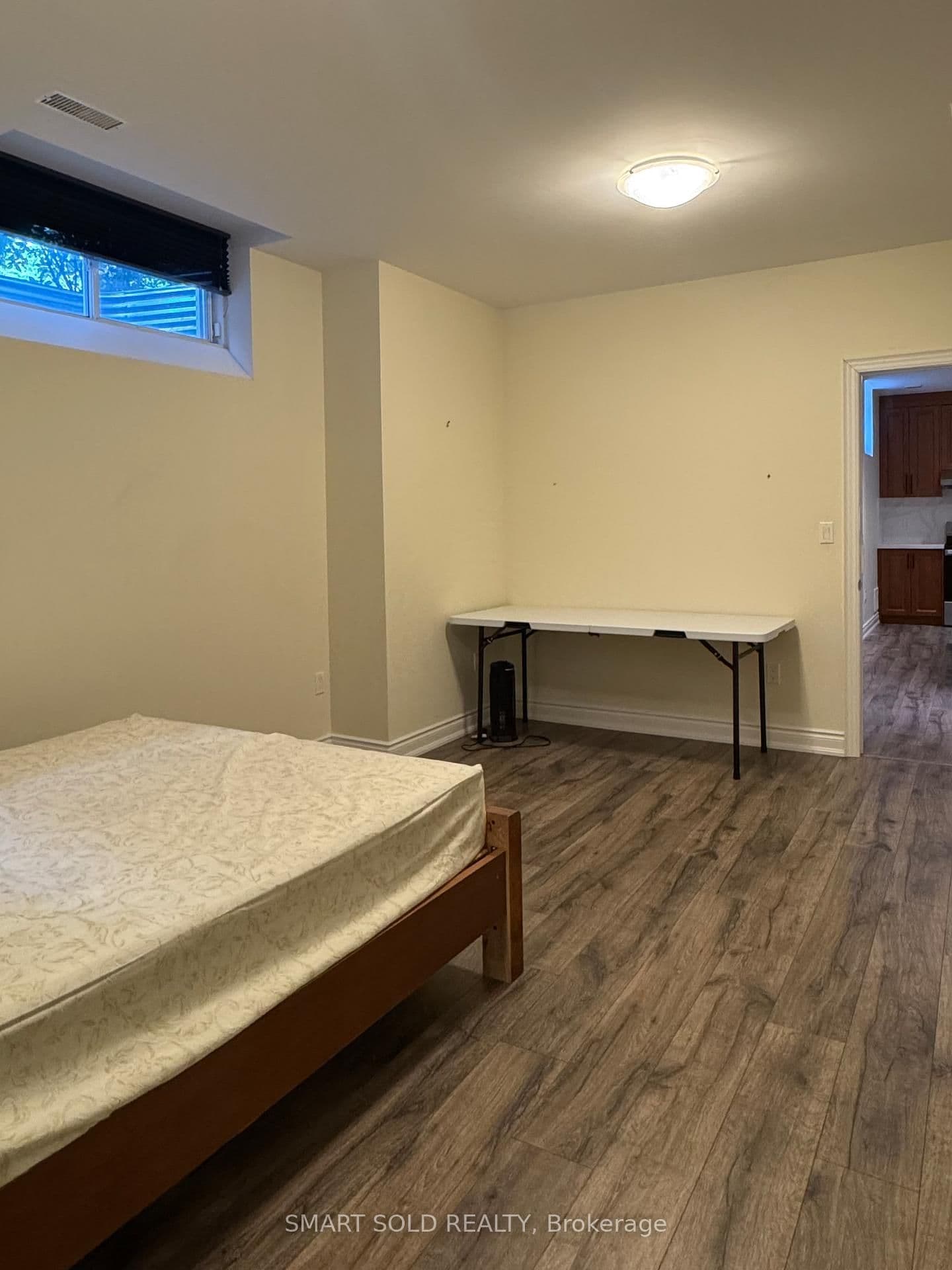 2374 Robmar Drive thumbnail 8