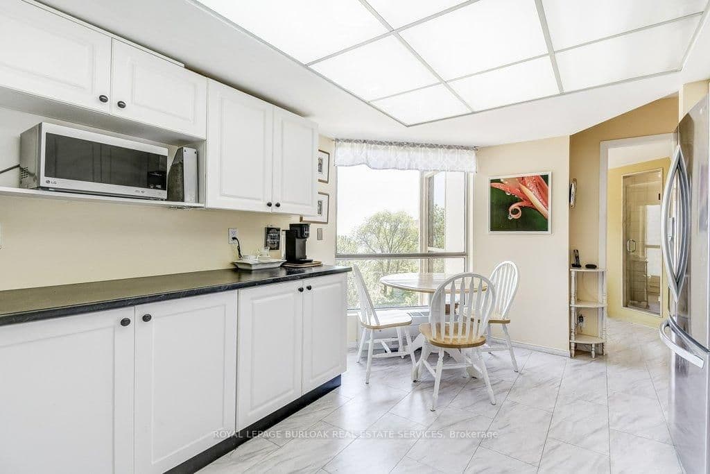 1201 North Shore Boulevard E, Unit 706 thumbnail 15