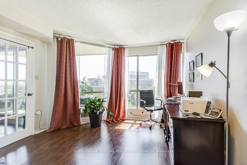 1201 North Shore Boulevard E, Unit 706 thumbnail 25