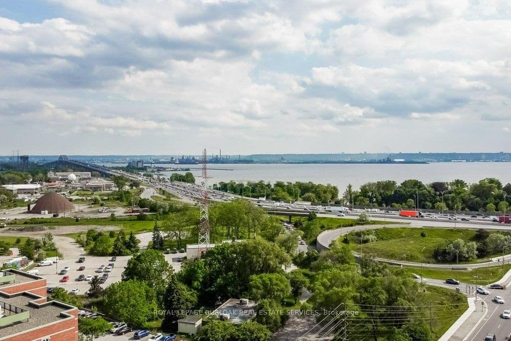 1201 North Shore Boulevard E, Unit 706 thumbnail 46