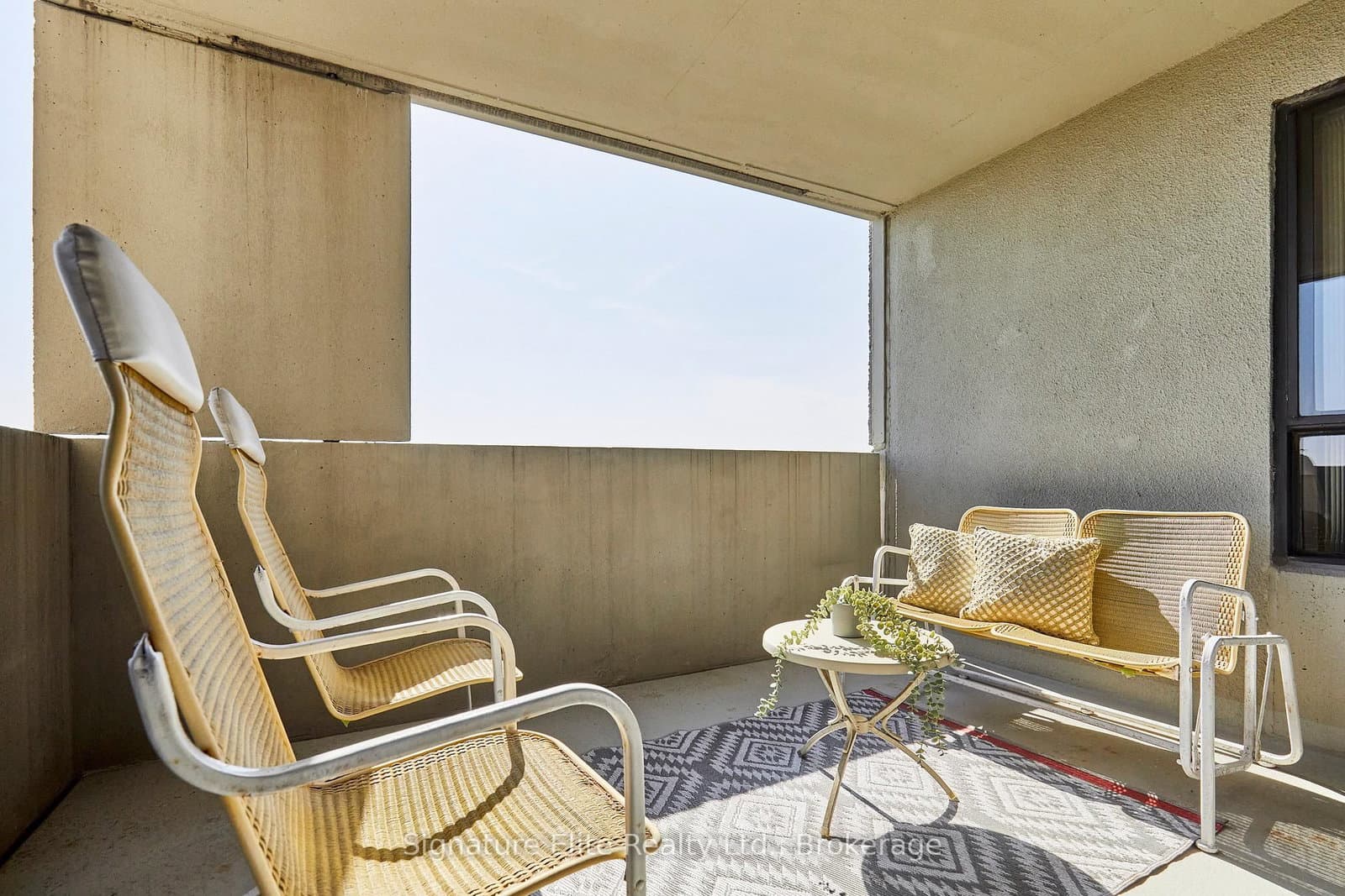296 Mill Road, Unit E8 thumbnail 7