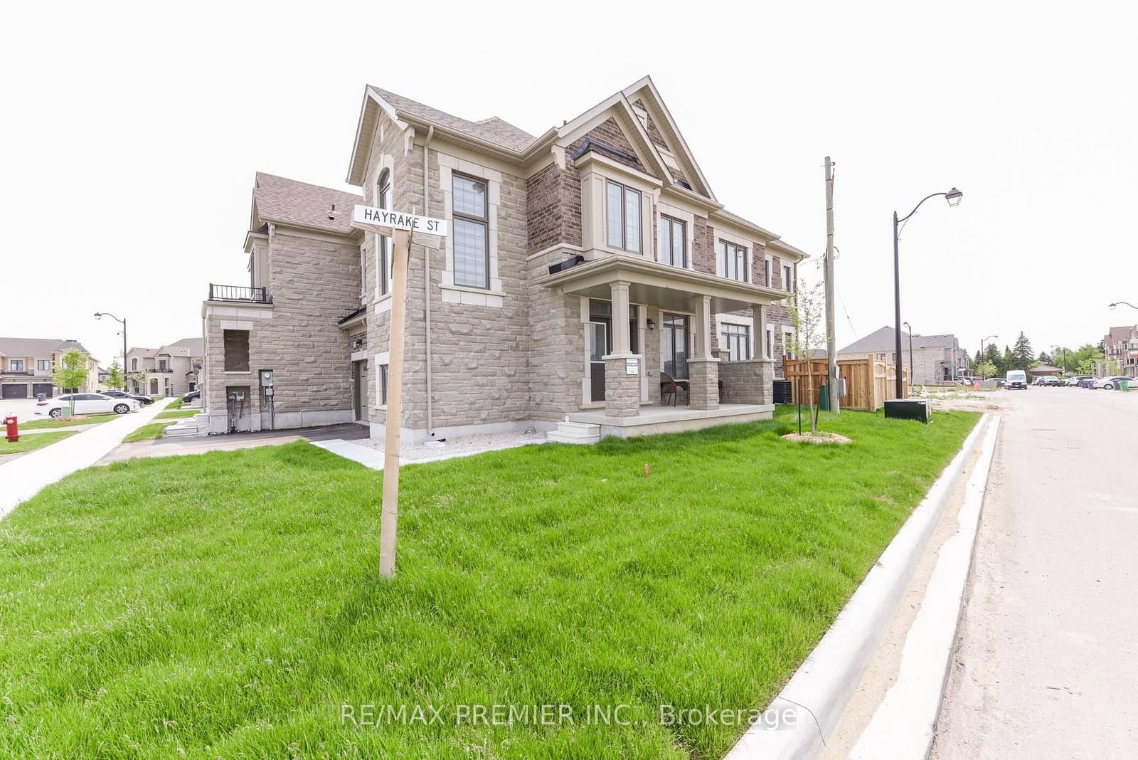 215 Hayrake Street - Image 1