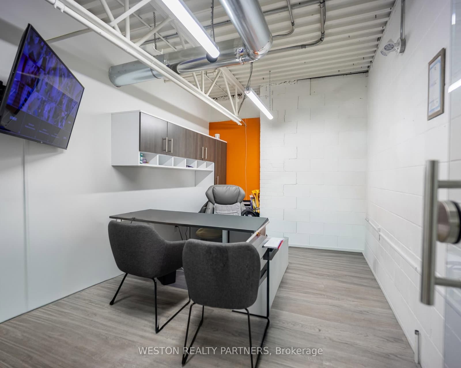 240 Bartor Road, Unit 8 thumbnail 35