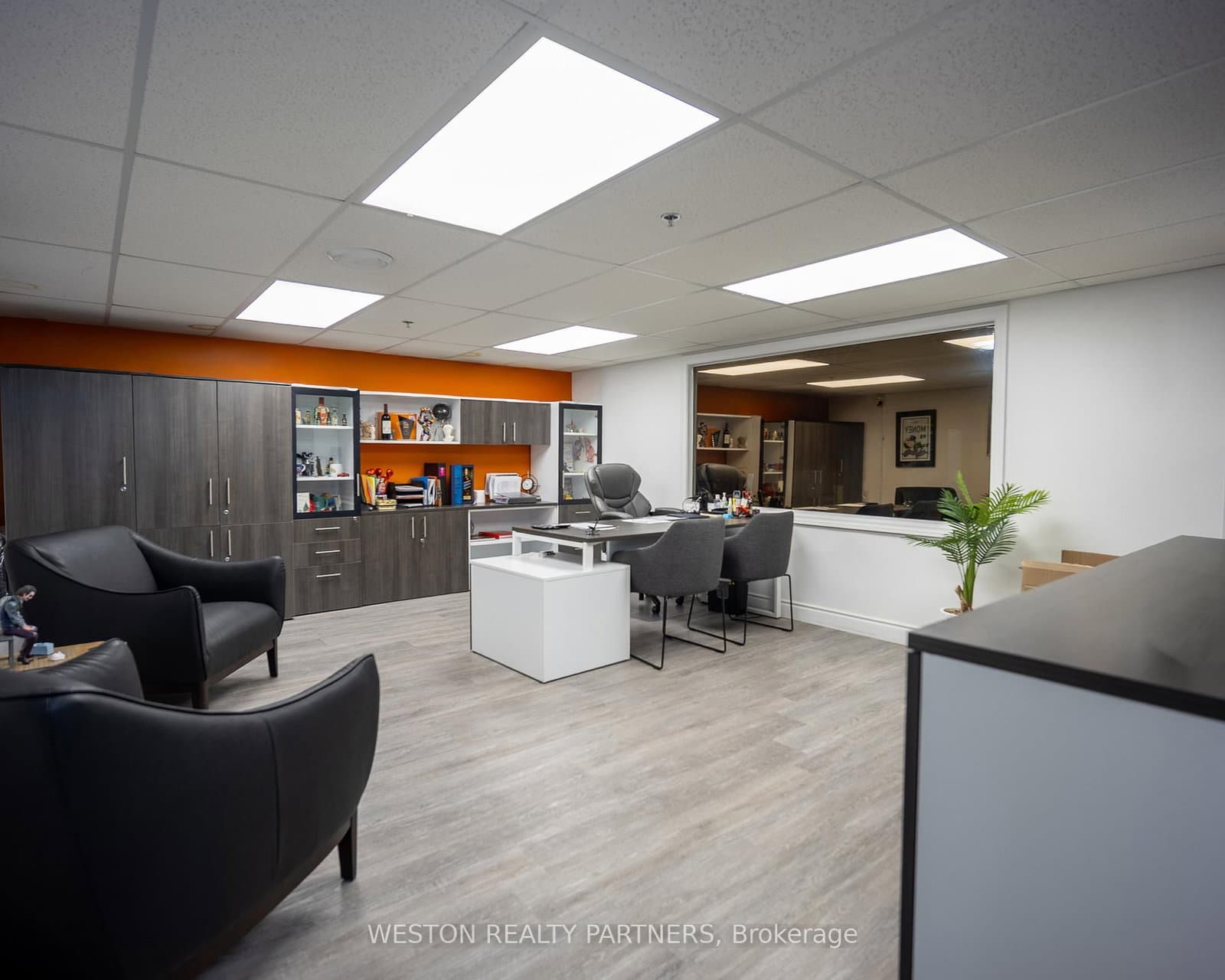 240 Bartor Road, Unit 8 thumbnail 40