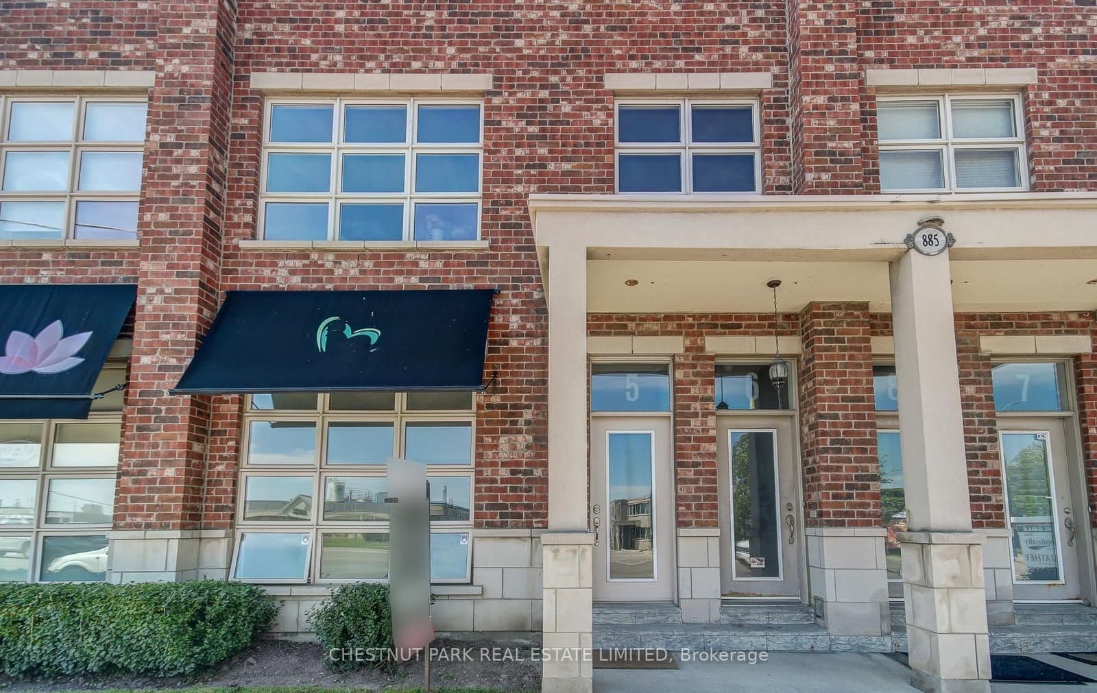 885 Lakeshore Road E, Unit 5 - Image 1