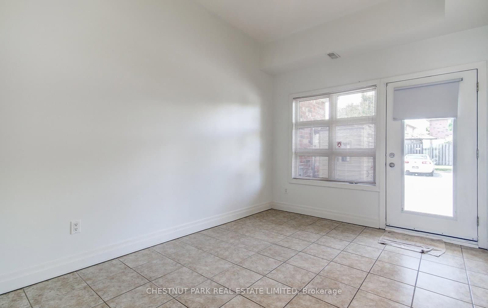 885 Lakeshore Road E, Unit 5 thumbnail 16
