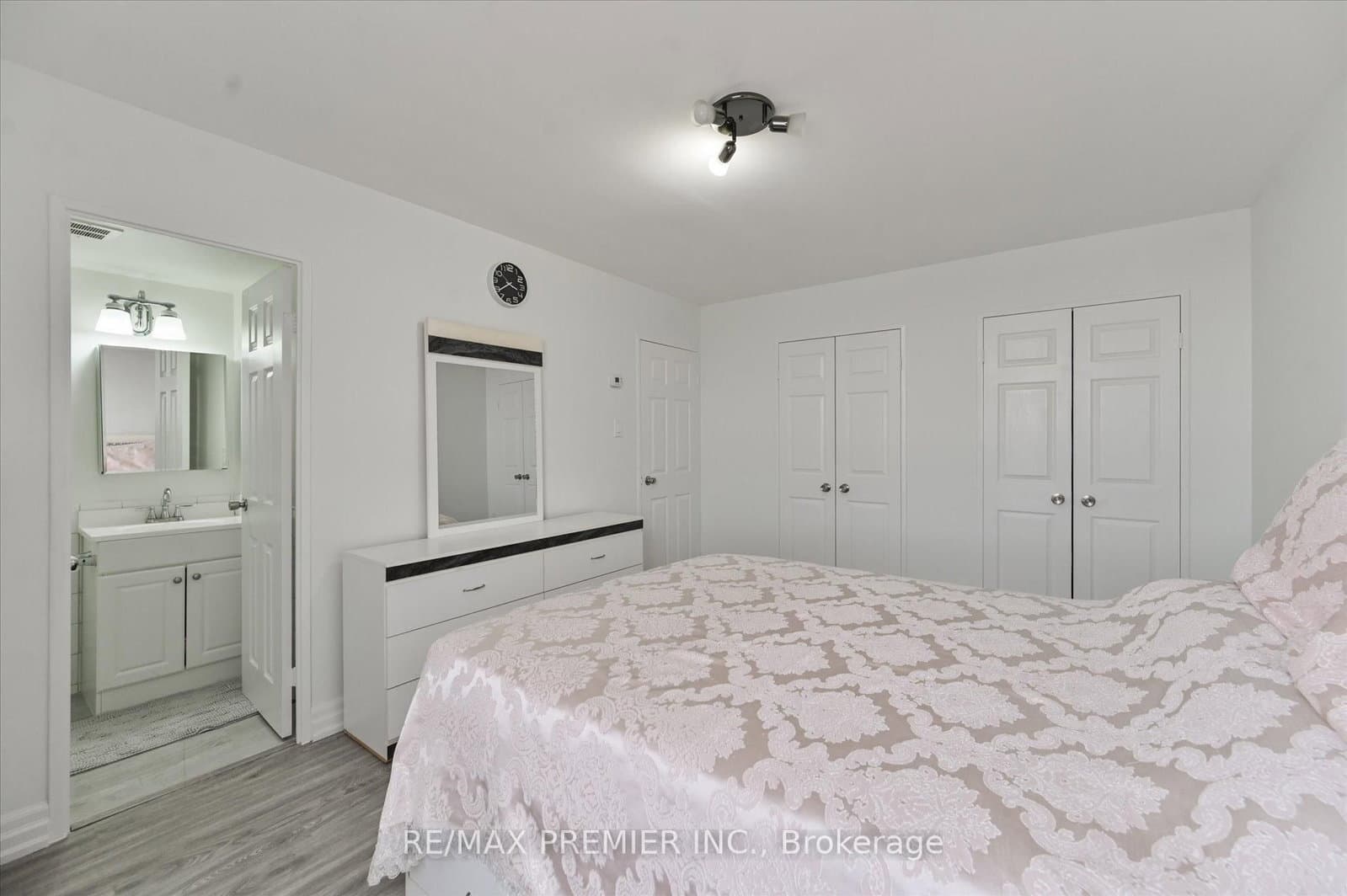 25 Four Winds Drive, Unit 604 thumbnail 19