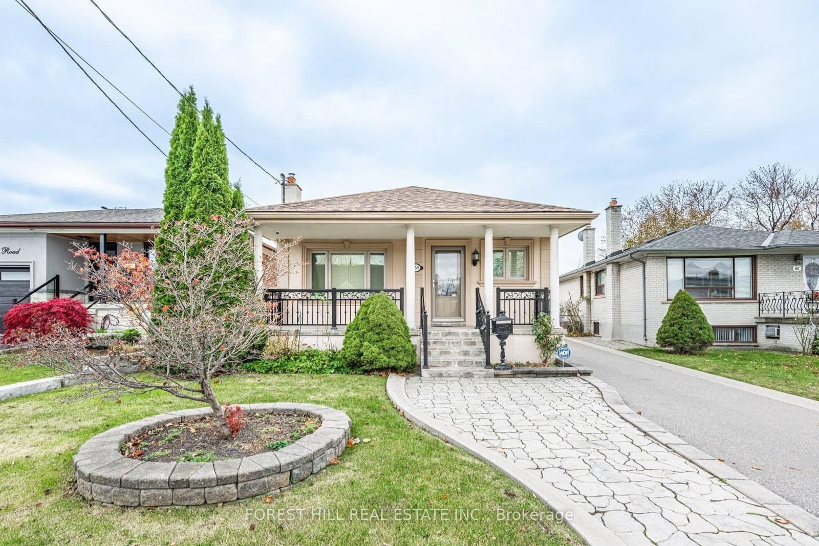 159 Spalding Road - Image 1