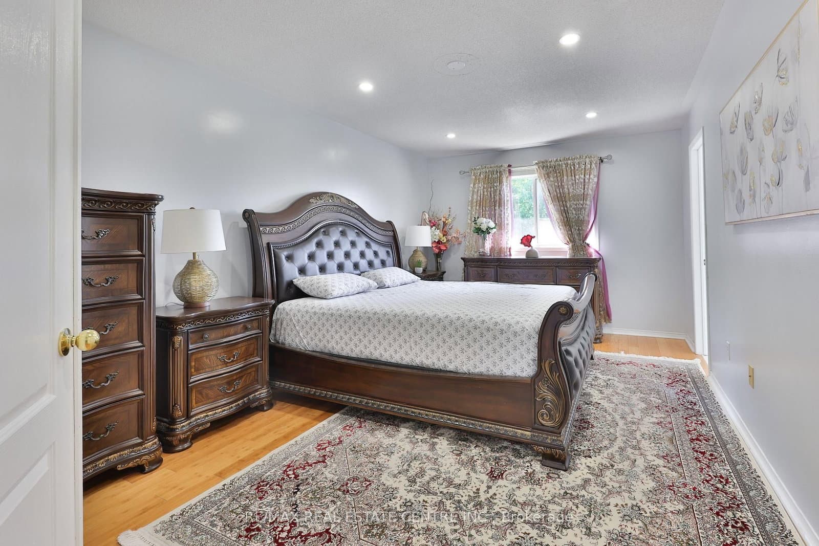 3826 forest bluff Crescent thumbnail 32