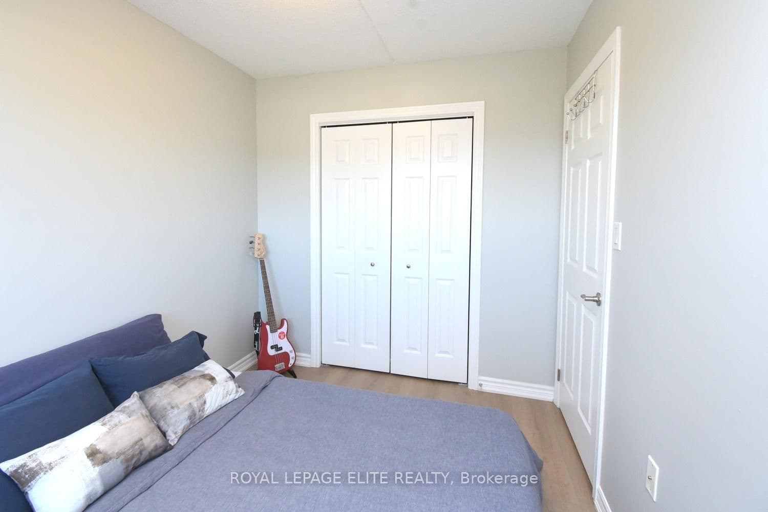 1380 Main Street E, Unit 303 thumbnail 20