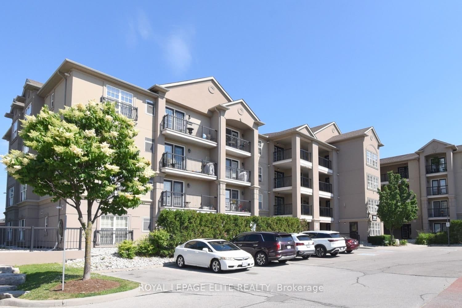 1380 Main Street E, Unit 303 thumbnail 4