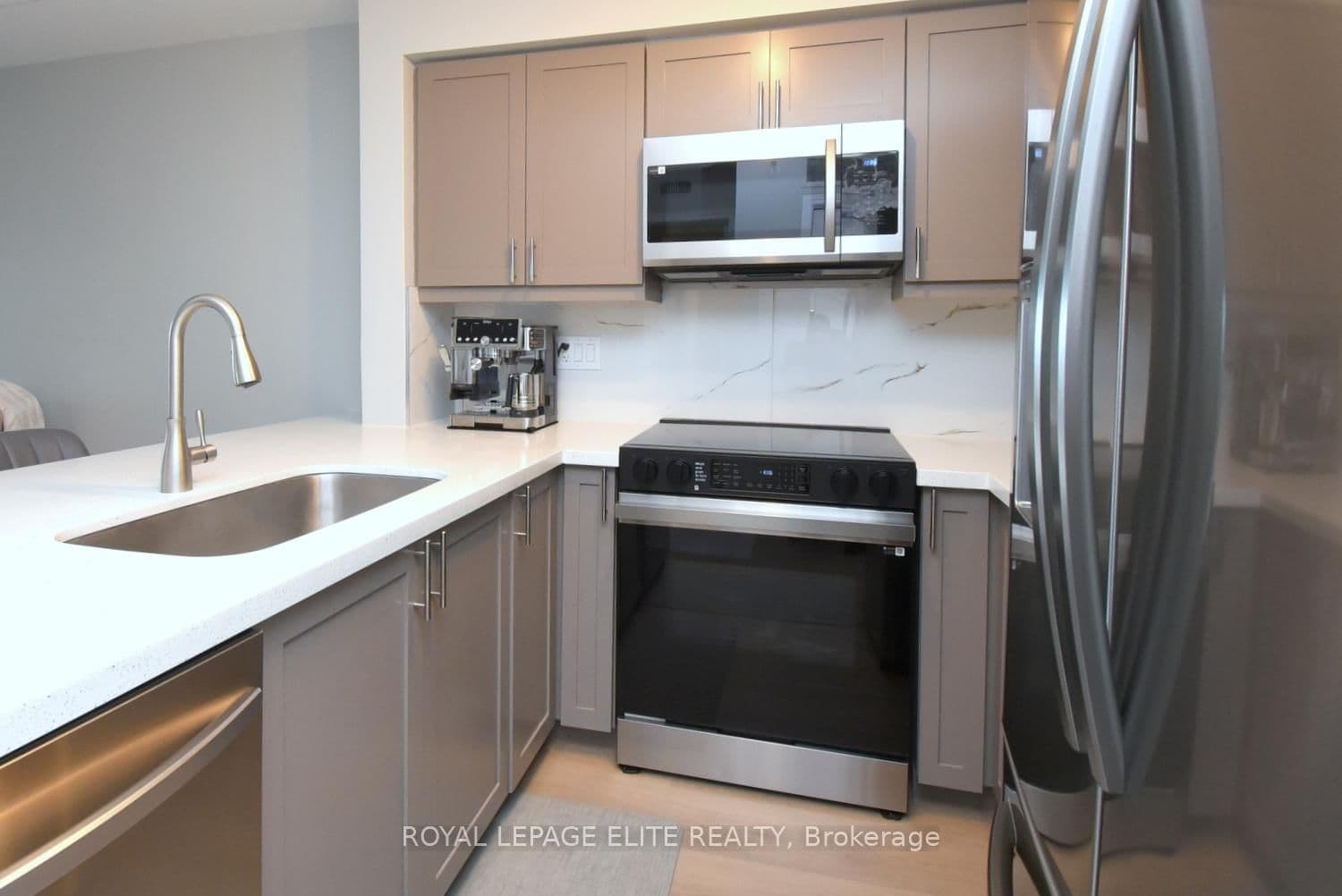 1380 Main Street E, Unit 303 thumbnail 7