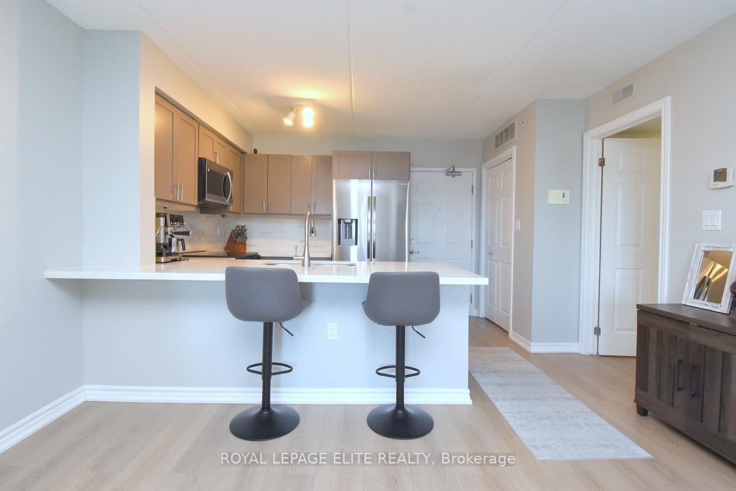1380 Main Street E, Unit 303 thumbnail 9