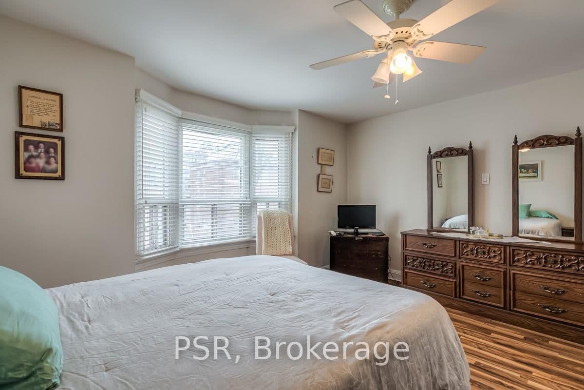 41 Springhurst Avenue thumbnail 15