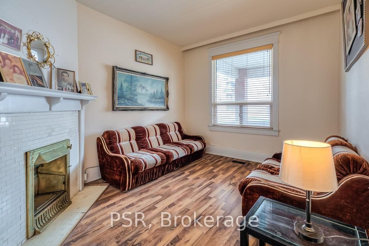 41 Springhurst Avenue thumbnail 28