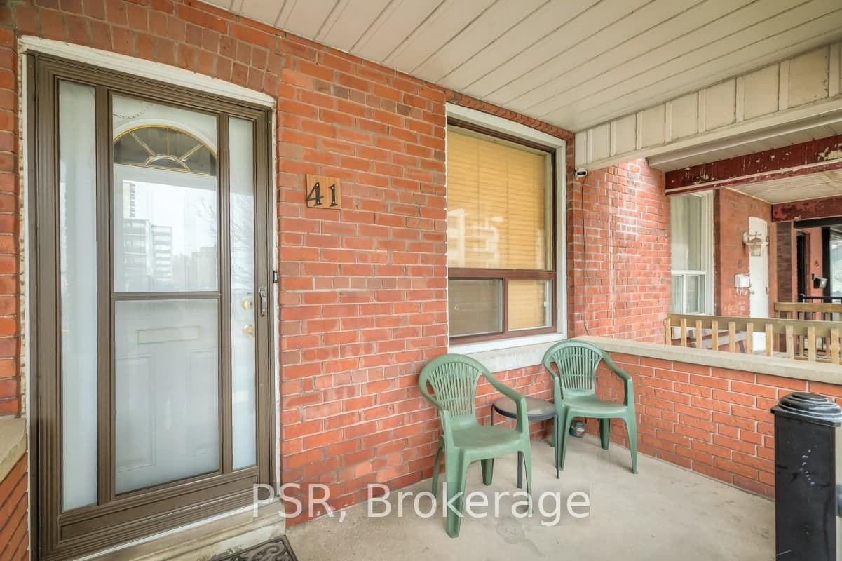 41 Springhurst Avenue thumbnail 4