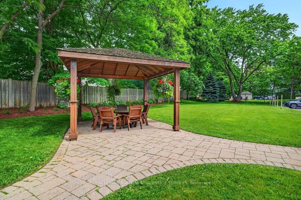 1225 North Shore Boulevard E, Unit 710 thumbnail 38