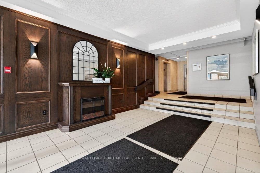 1225 North Shore Boulevard E, Unit 710 thumbnail 5