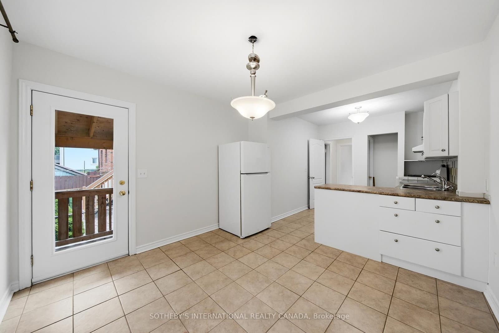 20 Bicknell Avenue thumbnail 22