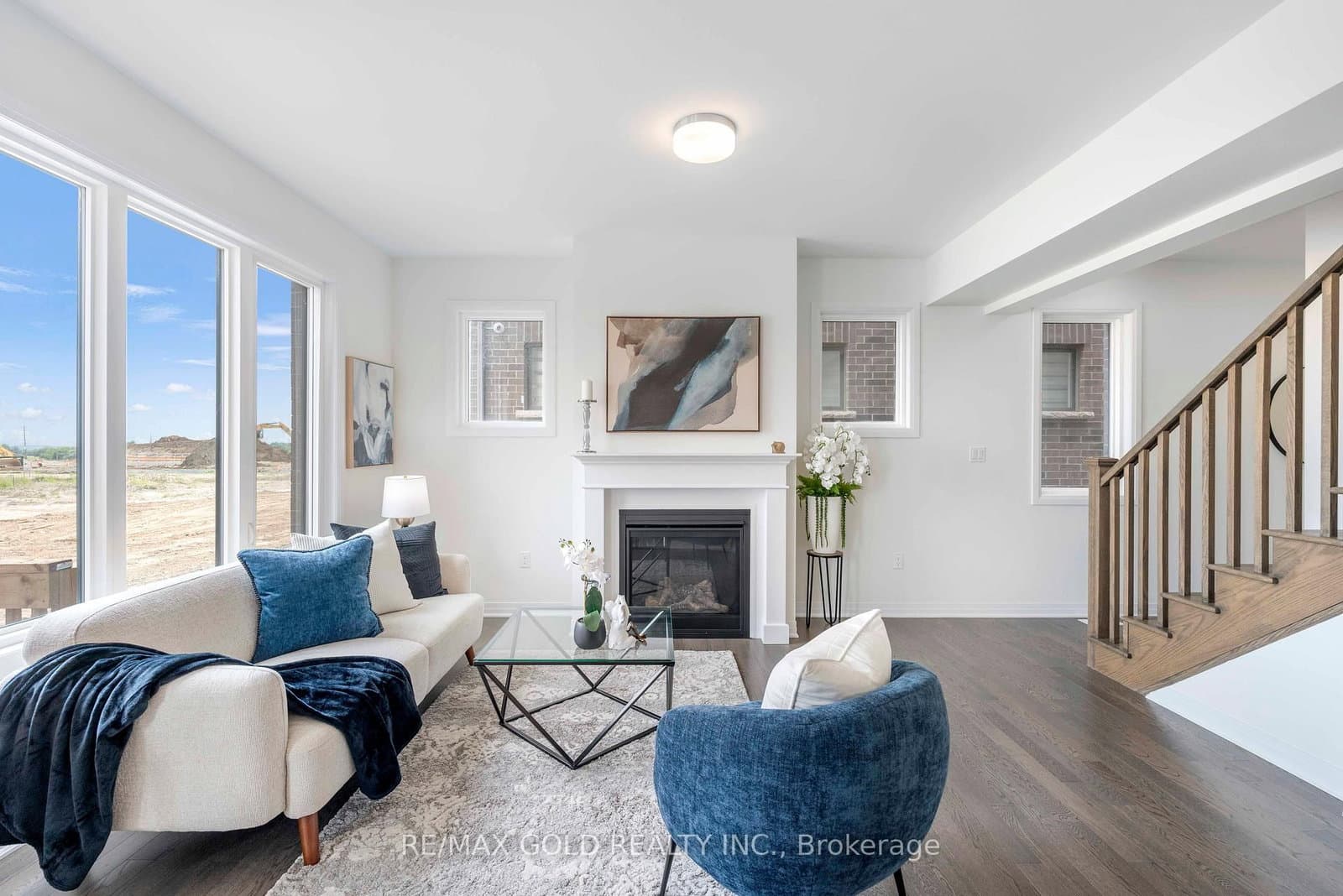 39 Timber Falls Drive thumbnail 6