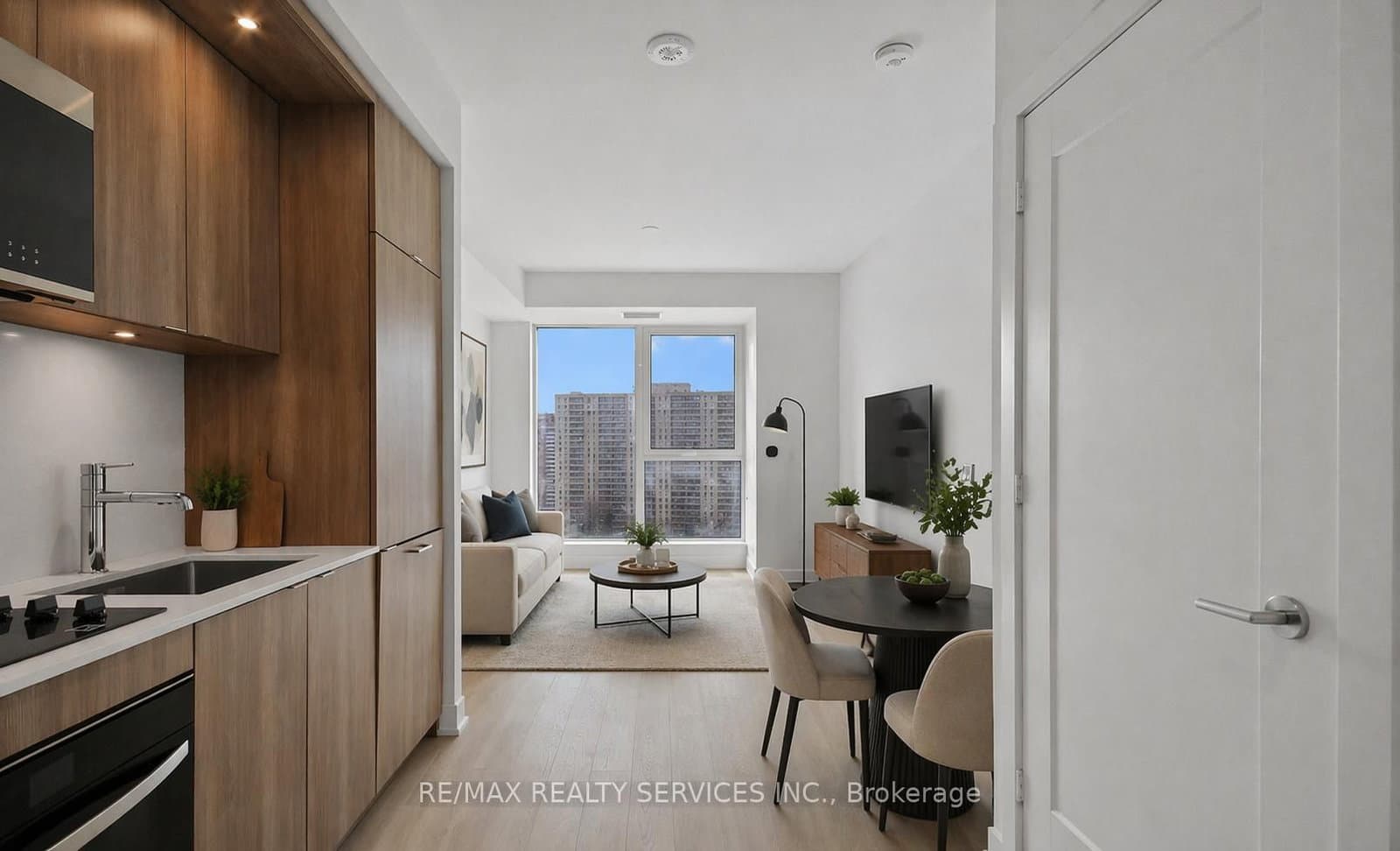60 Central Park Road Way, Unit 1405 thumbnail 4