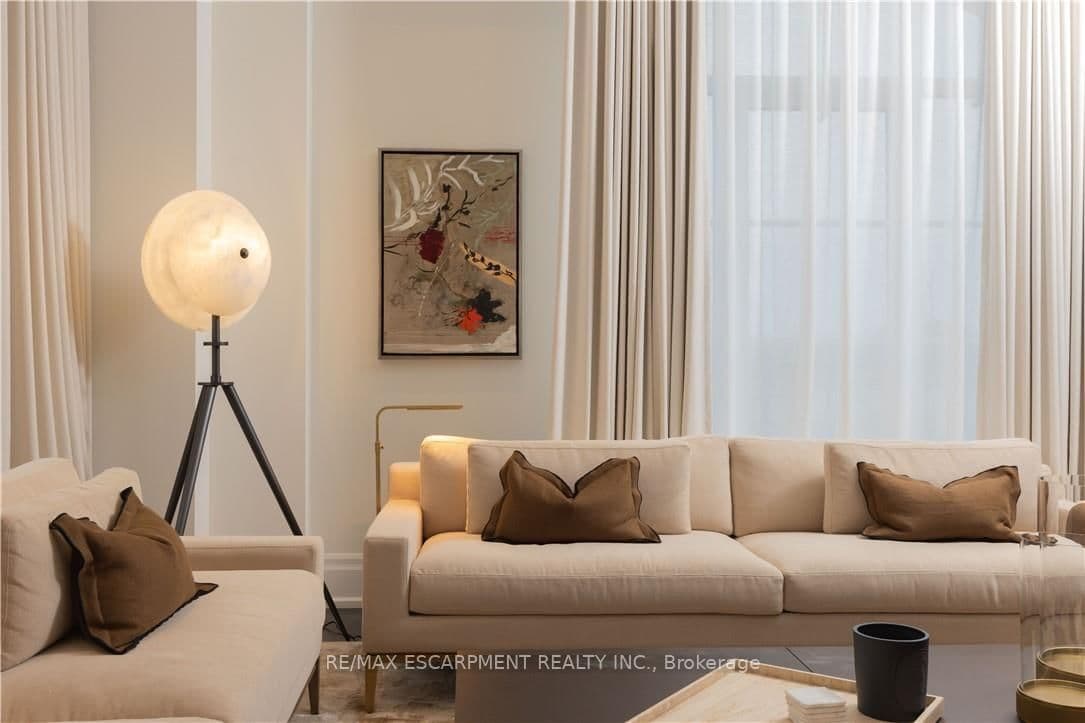 300 RANDALL Street, Unit PH1 thumbnail 17