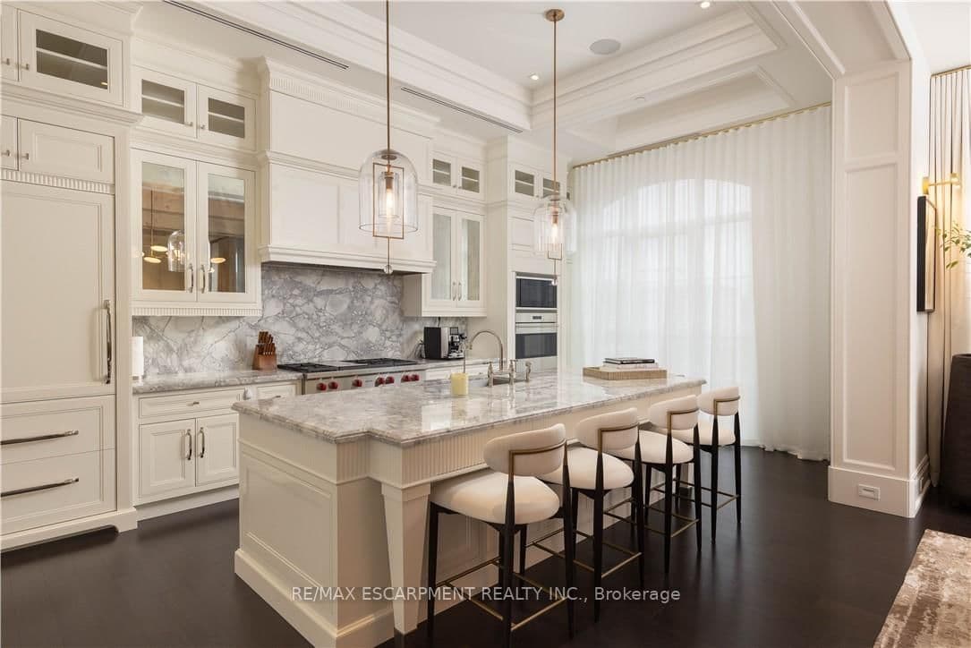 300 RANDALL Street, Unit PH1 thumbnail 21