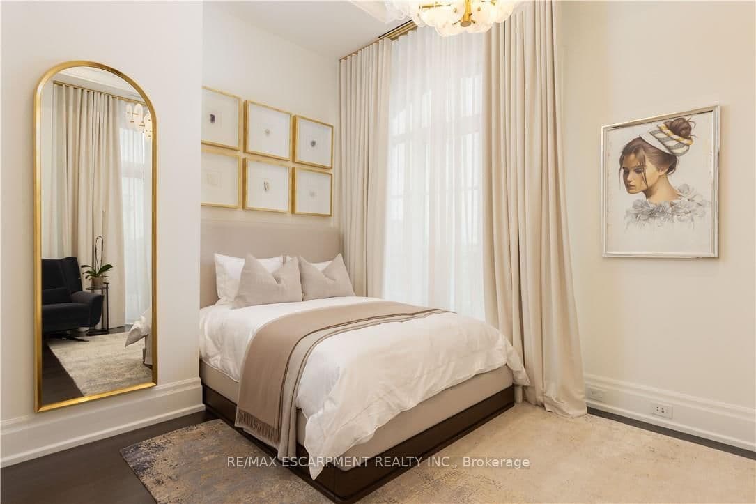 300 RANDALL Street, Unit PH1 thumbnail 33