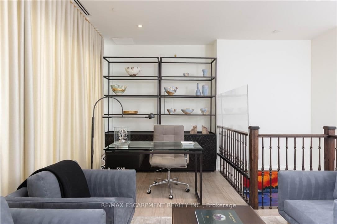 300 RANDALL Street, Unit PH1 thumbnail 41
