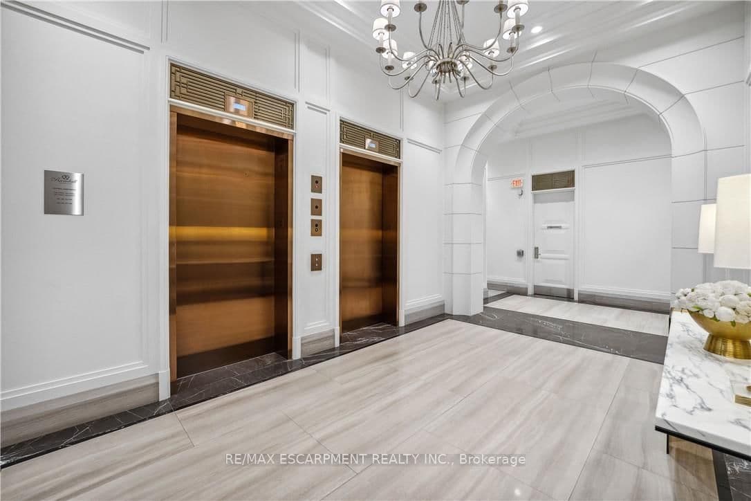 300 RANDALL Street, Unit PH1 thumbnail 7