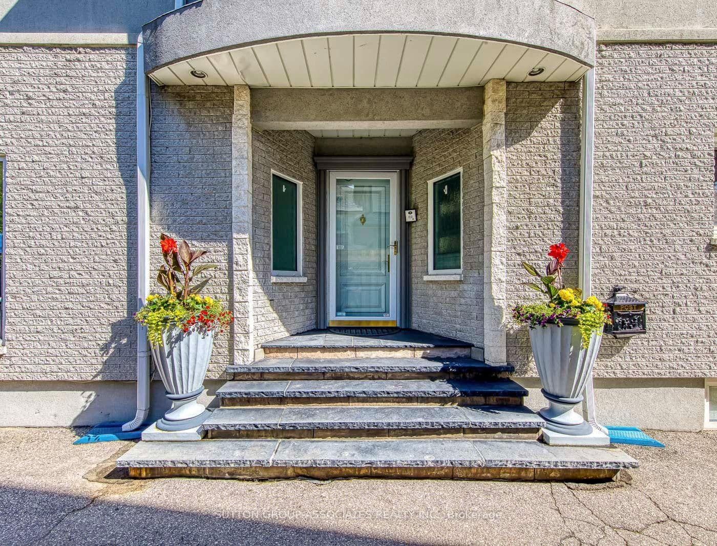 18 Martin Grove Road - Image 1