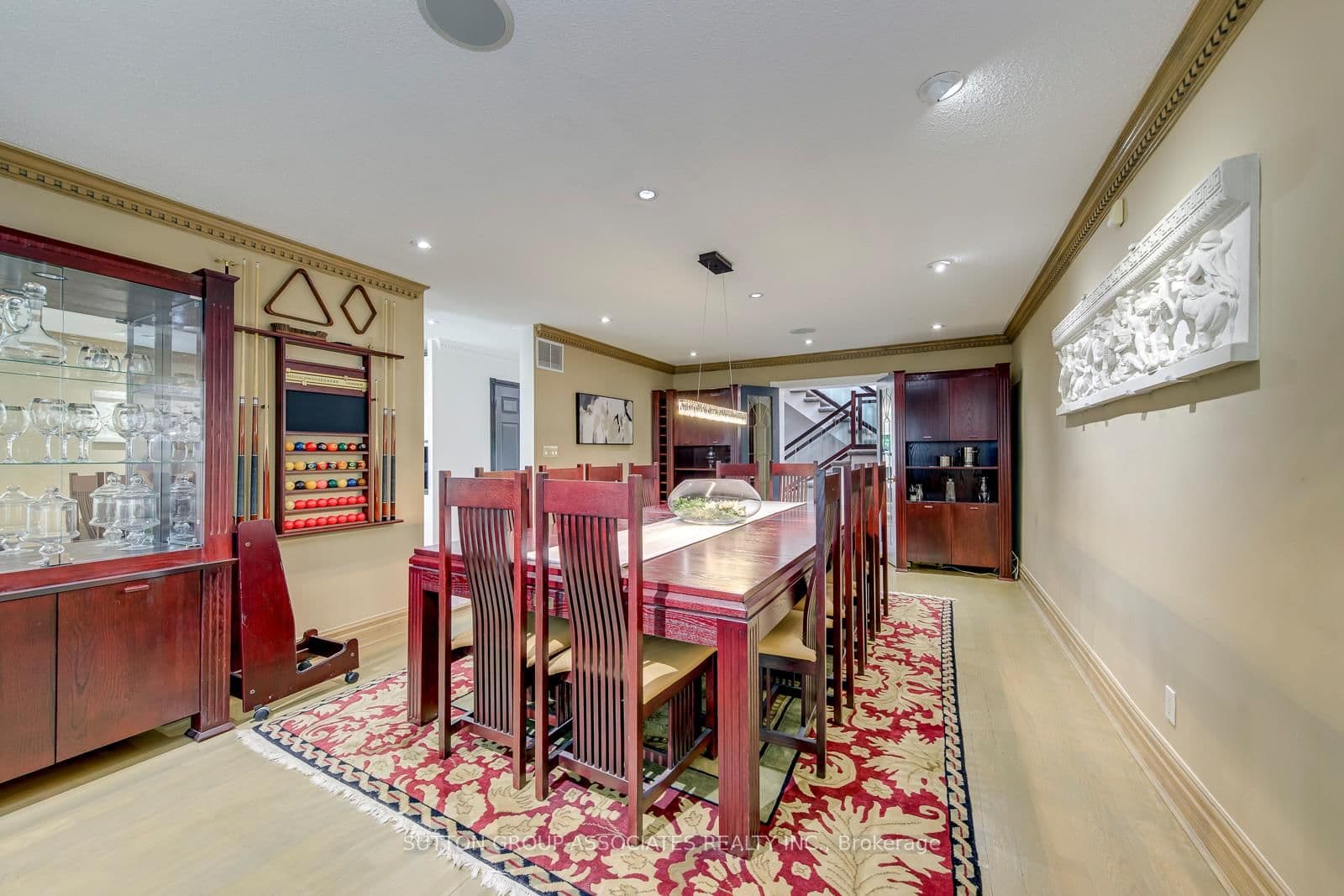 18 Martin Grove Road thumbnail 10