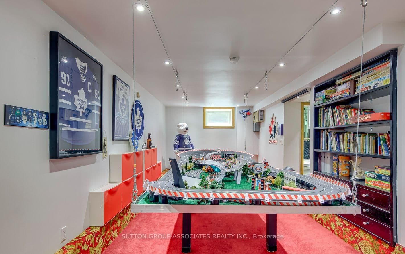 18 Martin Grove Road thumbnail 36