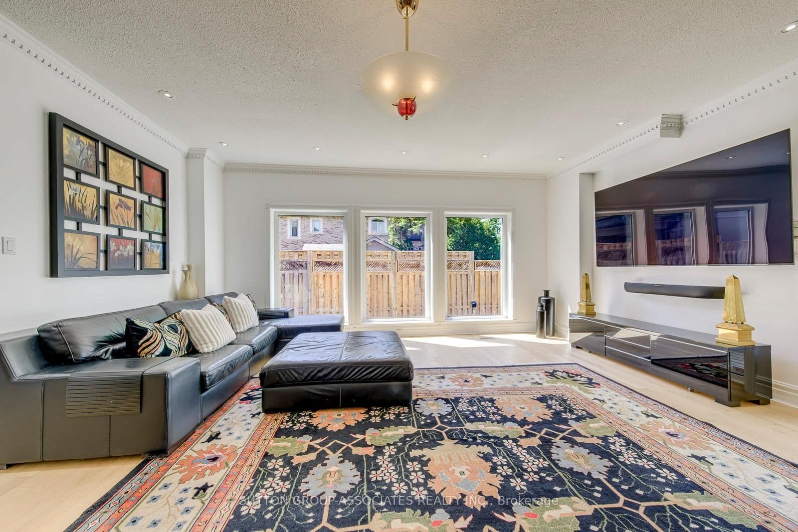 18 Martin Grove Road thumbnail 5