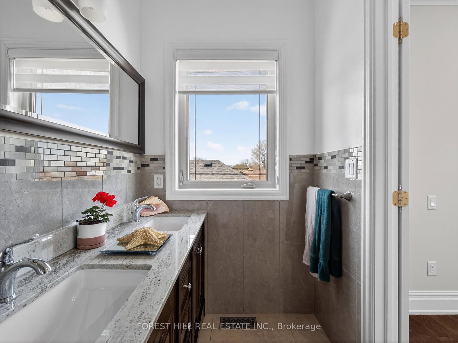 114 Regent Road thumbnail 6