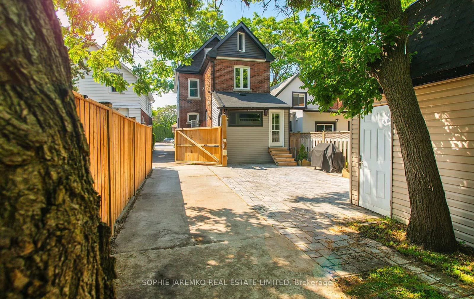 144 Eileen Avenue thumbnail 45
