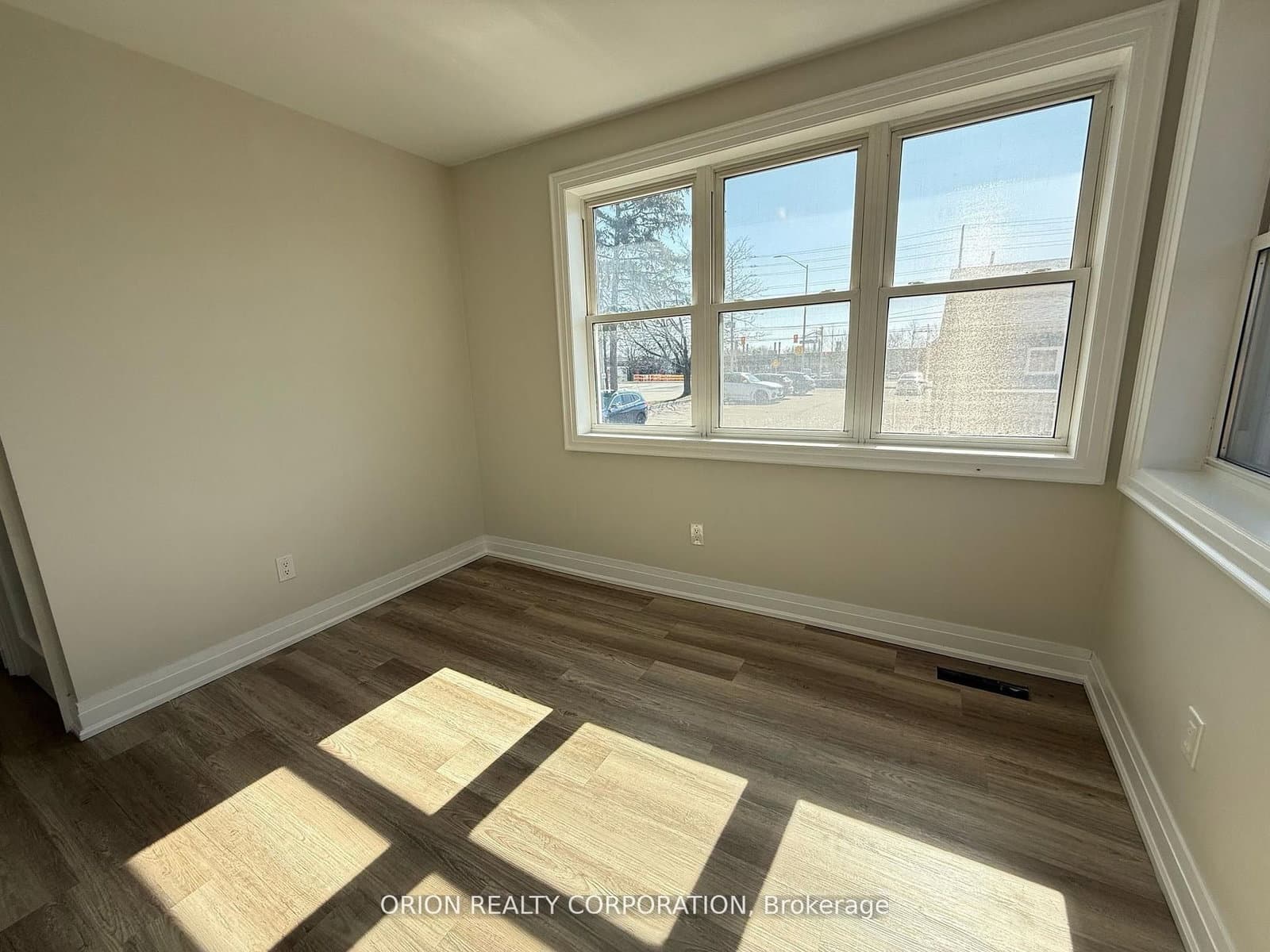 1016 Haig Boulevard thumbnail 35