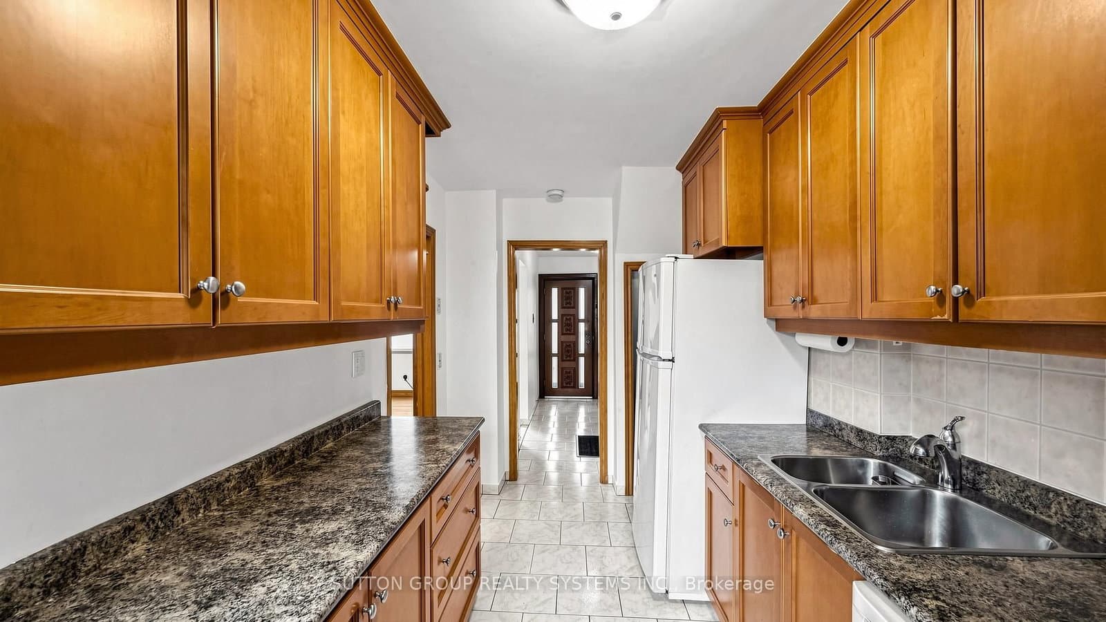 683 Old Weston Road thumbnail 9