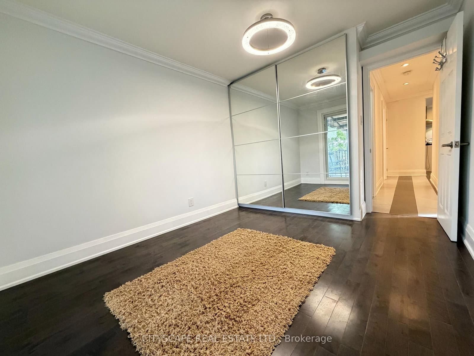 135 Bonham Boulevard, Unit Upper thumbnail 27