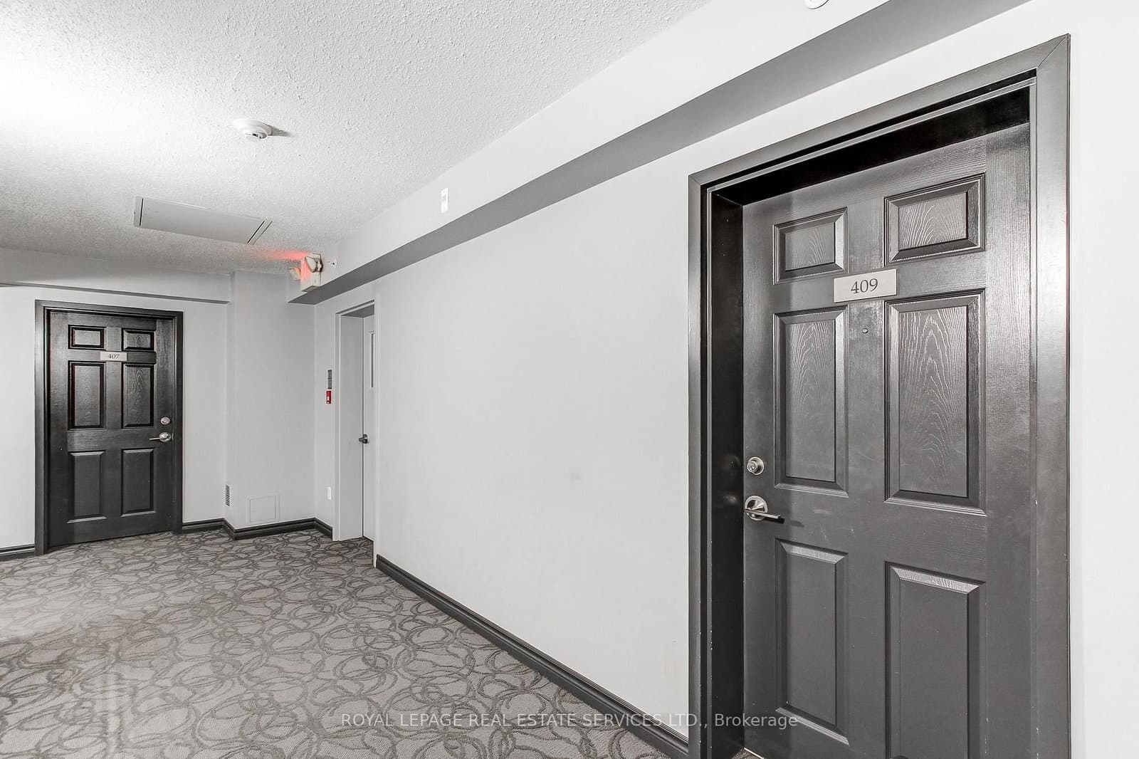 1483 Maple Avenue, Unit 409 thumbnail 9