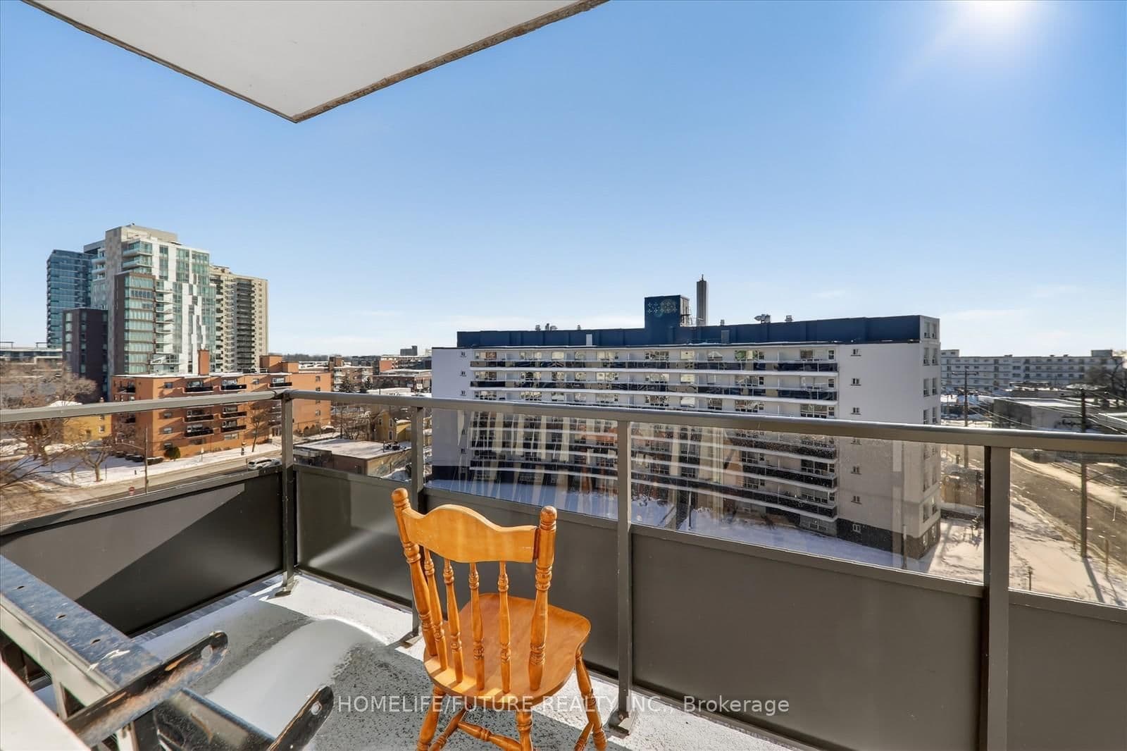 15 Elizabeth Street N, Unit 704 thumbnail 25