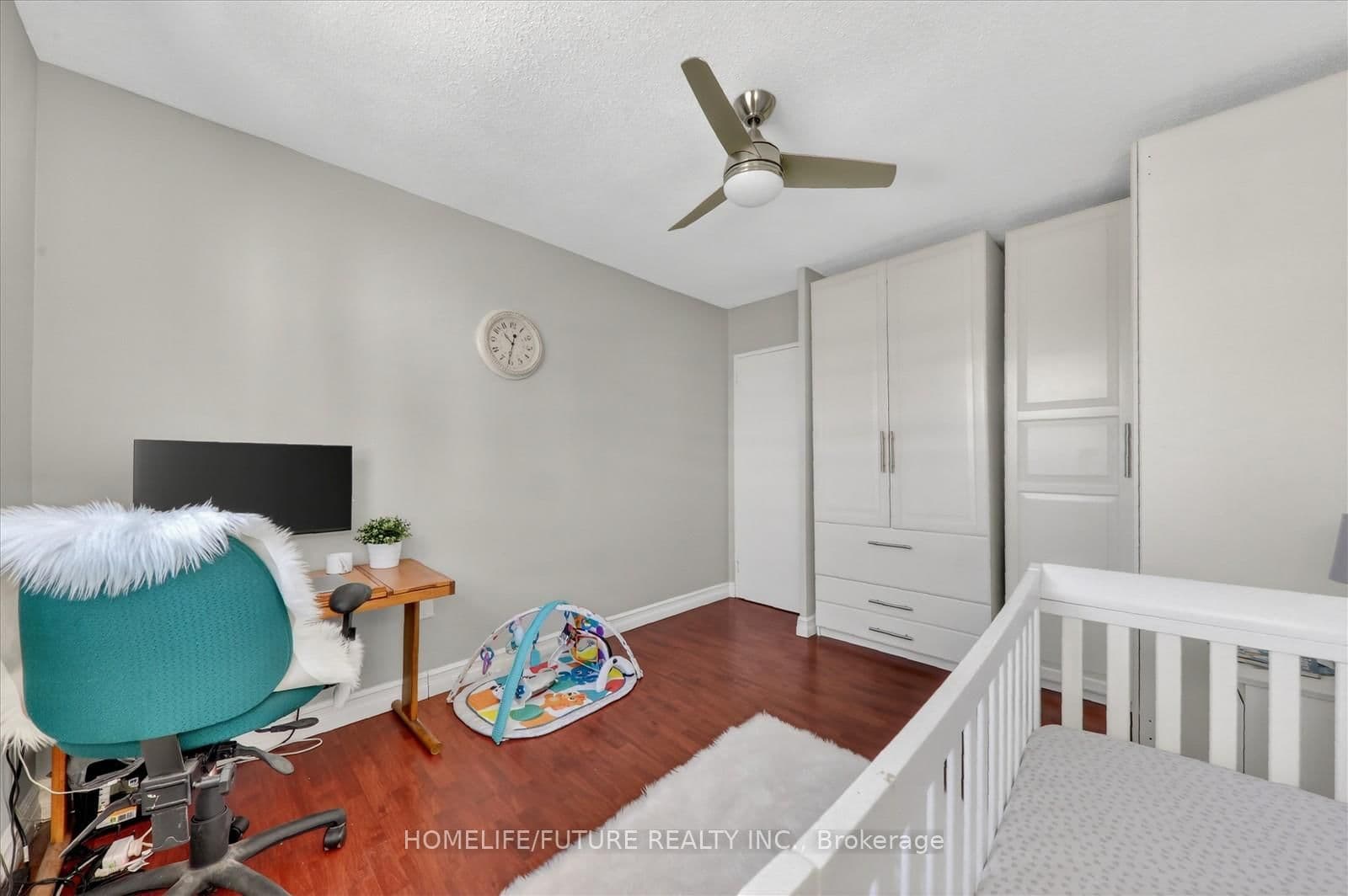 15 Elizabeth Street N, Unit 704 thumbnail 31