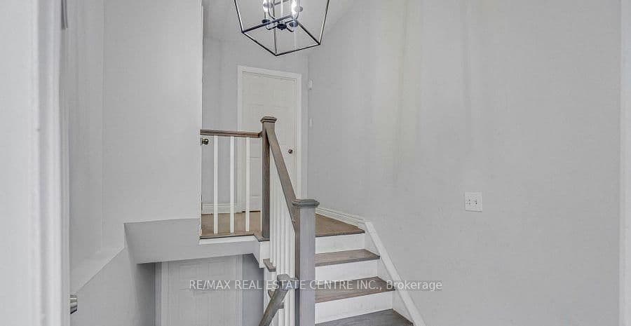 1011 Pearson Drive thumbnail 7