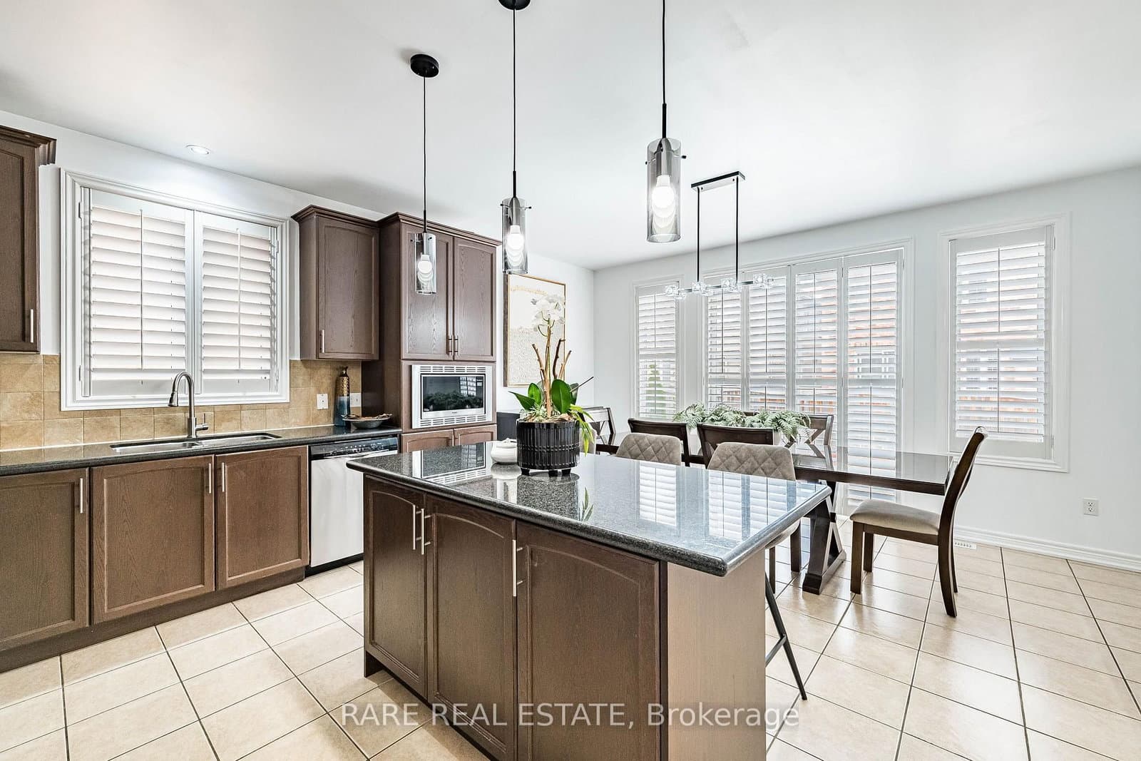 86 Vanderpool Crescent thumbnail 9