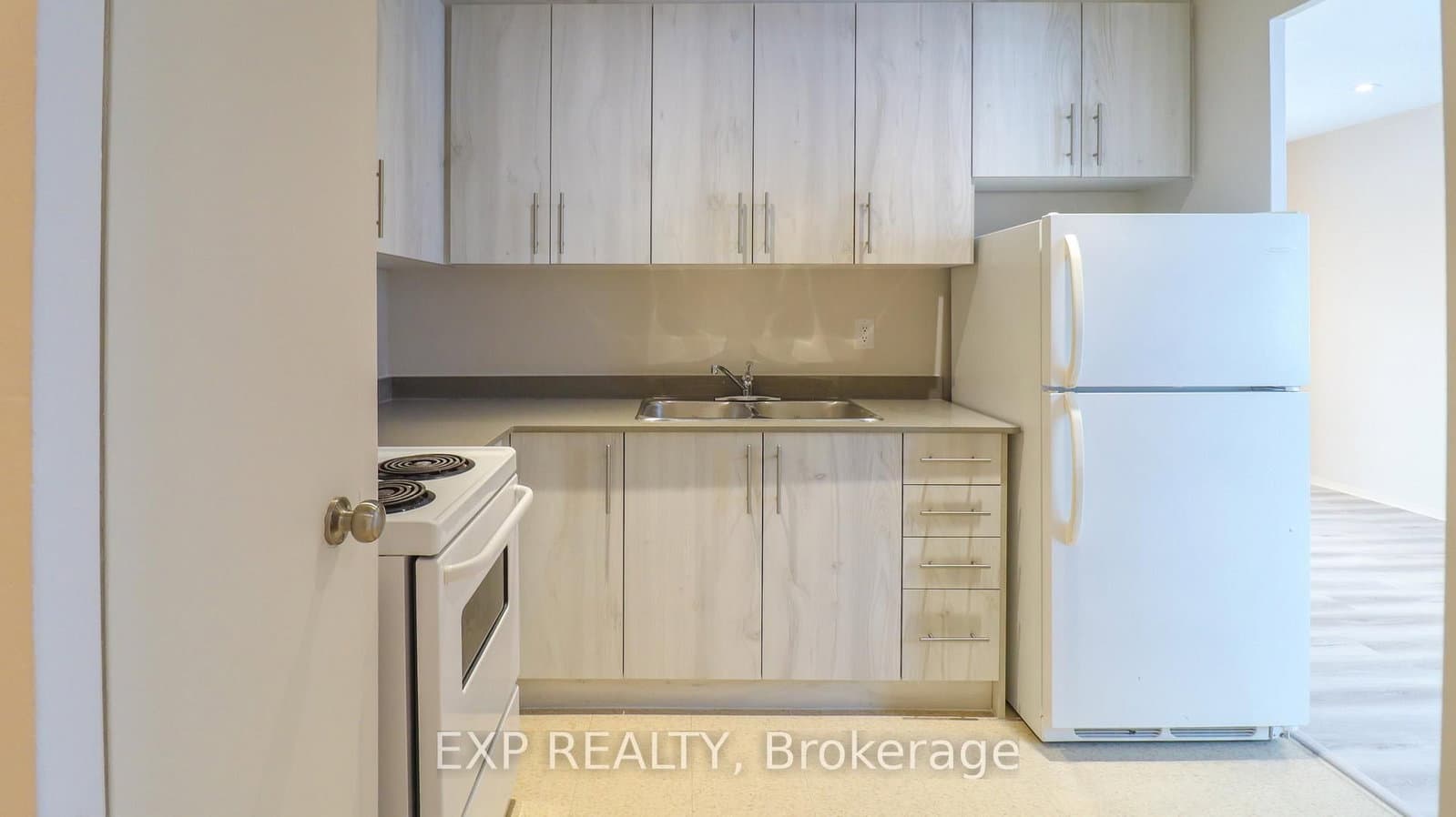 84 Second Street, Unit 207 thumbnail 4